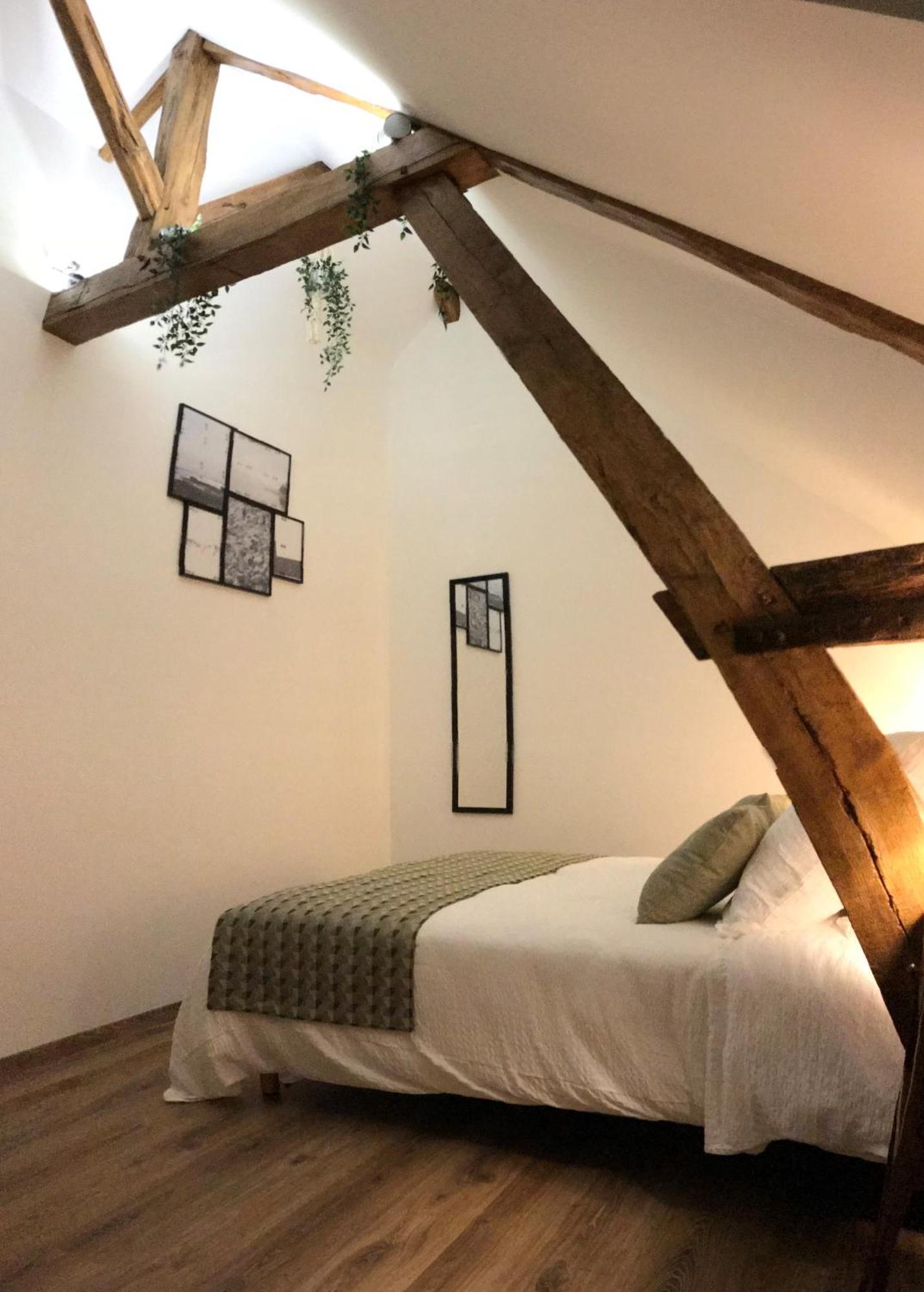 Gite De L'Homme Blanc Soizy-aux-Bois ภายนอก รูปภาพ